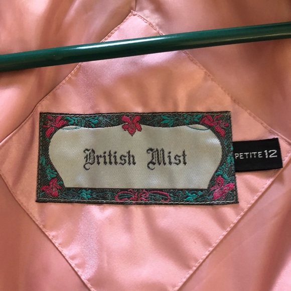 Satin blush pink lightweight trench coat - Picture 5 of 6
